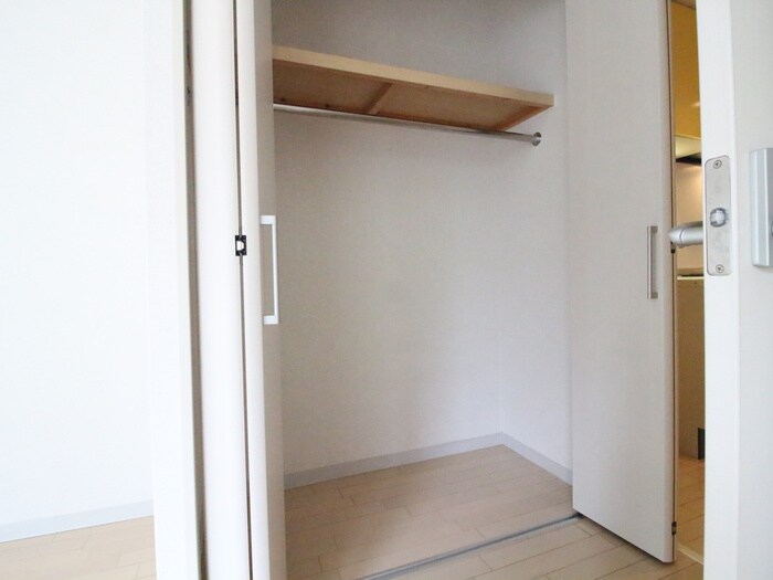 物件内観写真16　(収納)