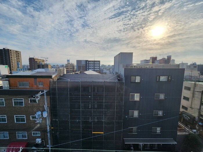 物件内観写真22　(室内からの展望)