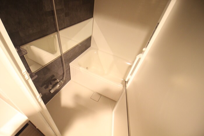 オルフェア鶴ヶ丘駅前のバス