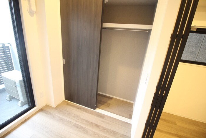 オルフェア鶴ヶ丘駅前の収納