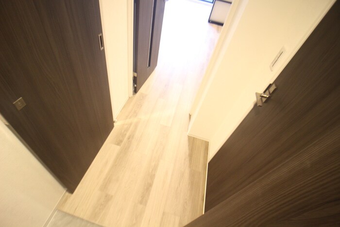 オルフェア鶴ヶ丘駅前の廊下