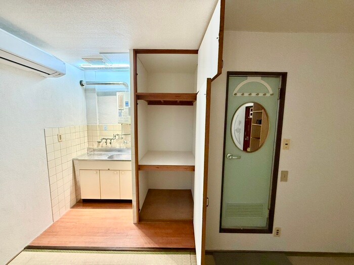 物件内観写真15　(収納)