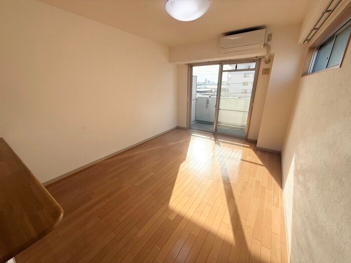 物件内観写真12　(居室)