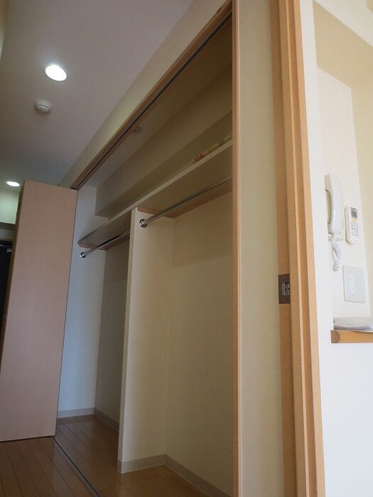 物件内観写真16　(収納)
