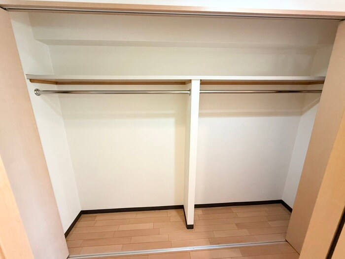 物件内観写真16　(居室)