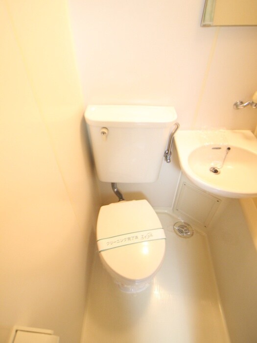 物件内観写真12　(トイレ)