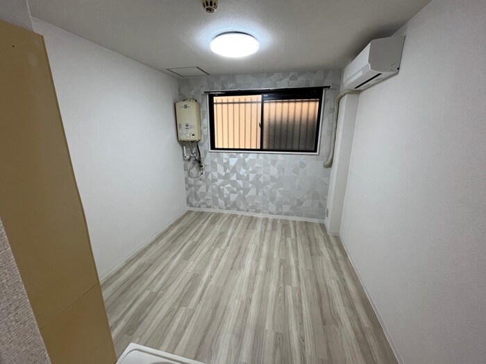 物件内観写真18　(居室)