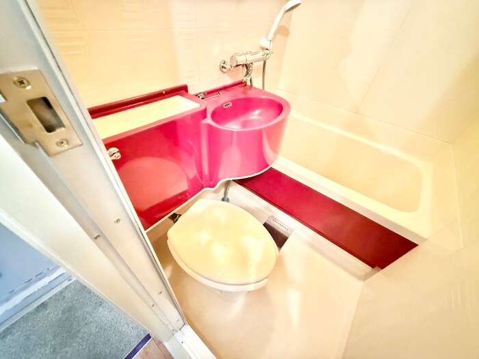 物件内観写真9　(トイレ)