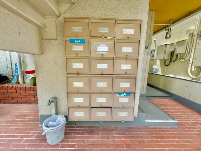 物件外観写真4　(建物設備)