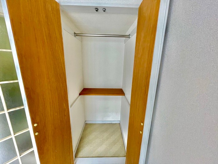 物件内観写真15　(収納)