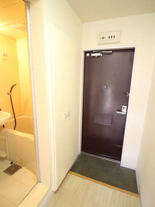 物件内観写真18　(靴箱)