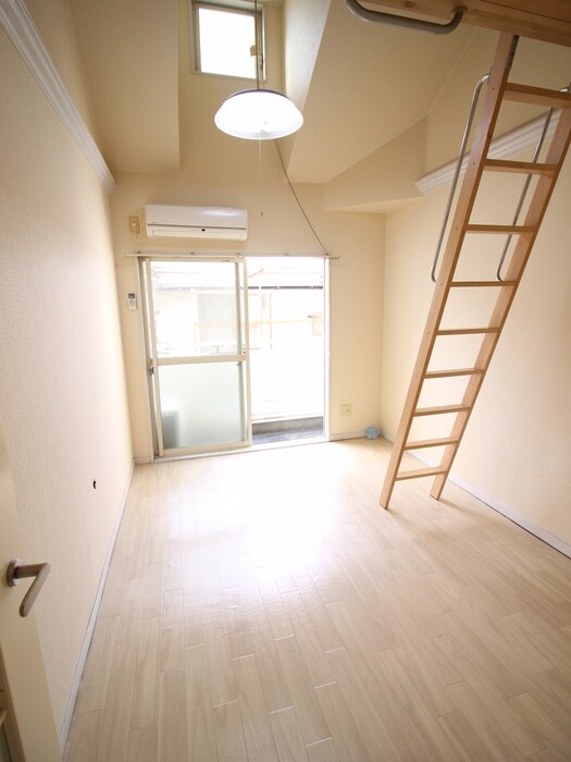 物件内観写真20　(居室)