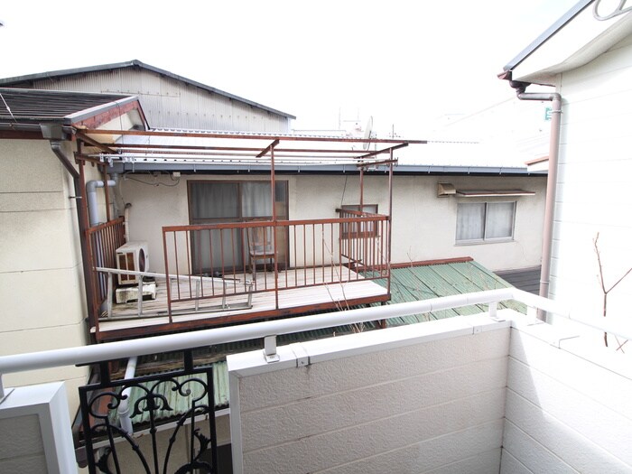 物件内観写真22　(室内からの展望)