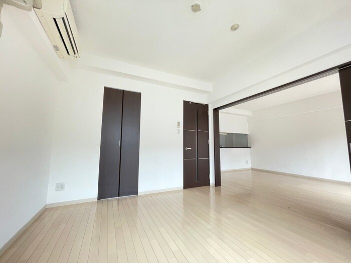 物件内観写真17　(居室)