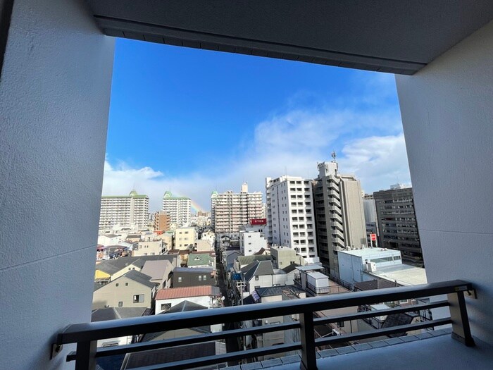 物件内観写真22　(室内からの展望)