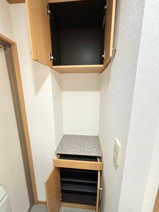 物件内観写真18　(靴箱)