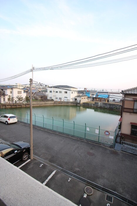 物件内観写真18　(室内からの展望)