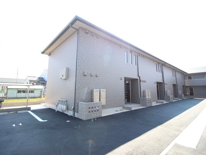 物件外観写真3　(外観写真)