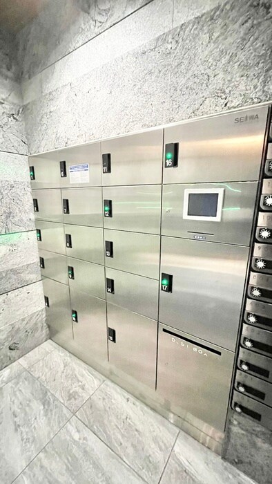 物件外観写真4　(建物設備)