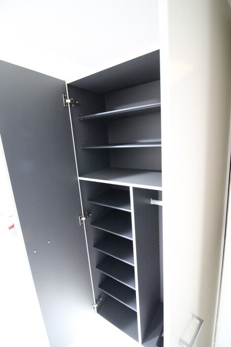 物件内観写真17　(靴箱)