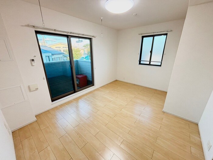 物件内観写真7　(居室)