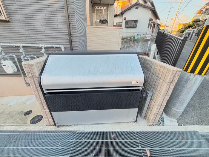 物件外観写真6　(建物設備)