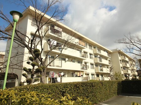 新金岡町3丁1番Ｃ住宅26棟(308)外観写真