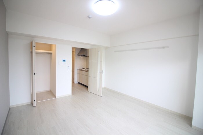 物件内観写真10　(居室)