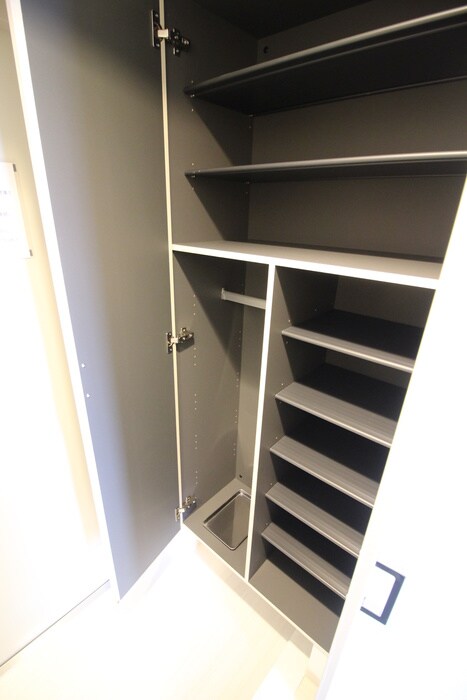 物件内観写真19　(靴箱)