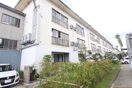 半田紡績宿舎外観写真