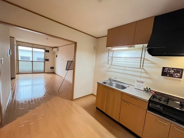 物件内観写真4　(居室)