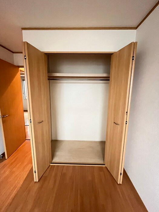物件内観写真11　(収納)