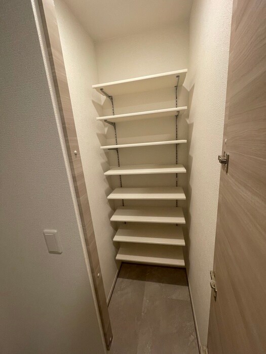 物件内観写真14　(靴箱)