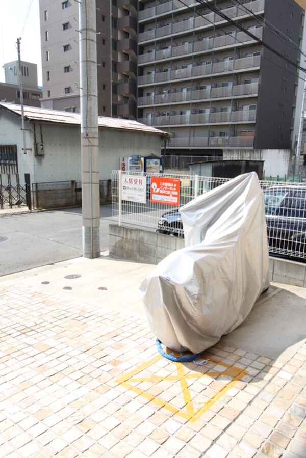 バイク置き場