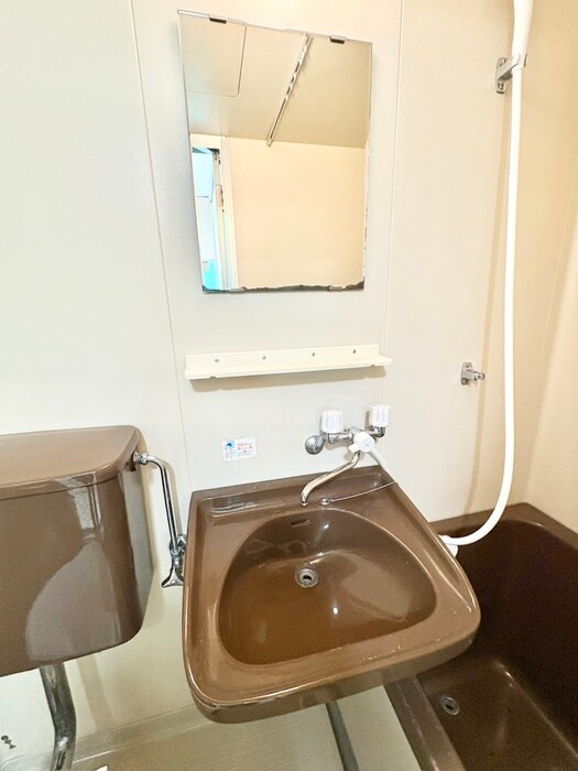 物件内観写真13　(洗面)