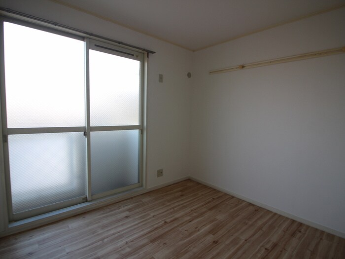 物件内観写真17　(居室)