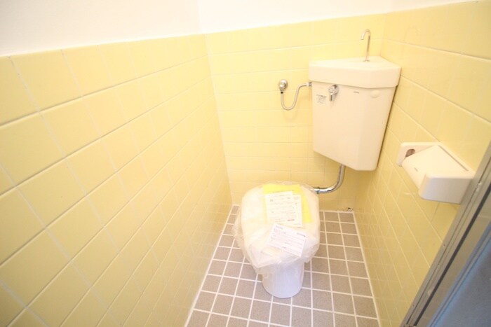 物件内観写真10　(トイレ)