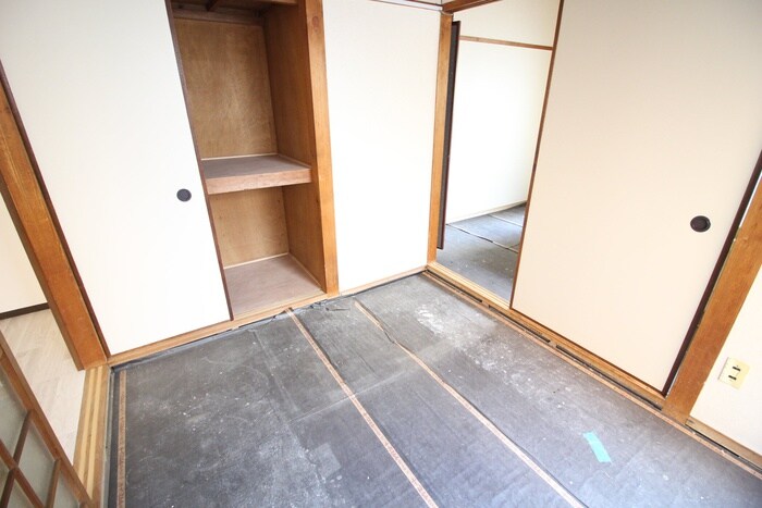 物件内観写真11　(居室)