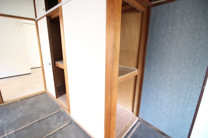 物件内観写真15　(収納)