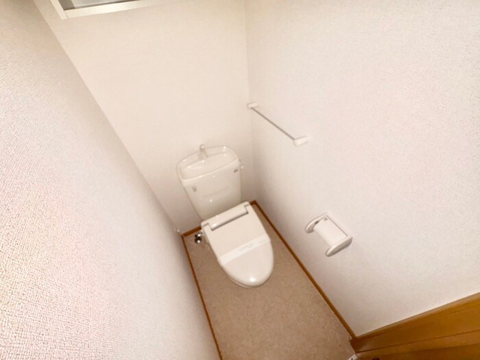 物件内観写真14　(トイレ)