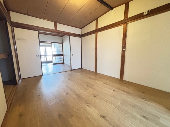 物件内観写真9　(居室)