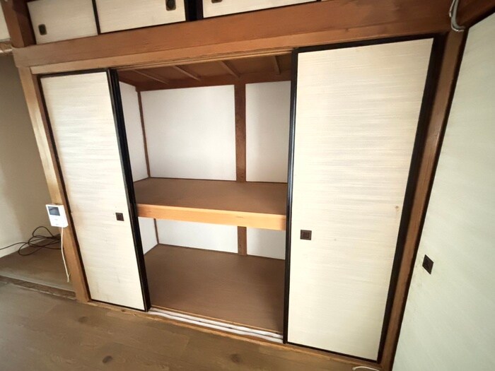 物件内観写真16　(収納)