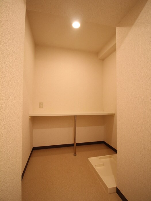 物件内観写真13　(洗面)