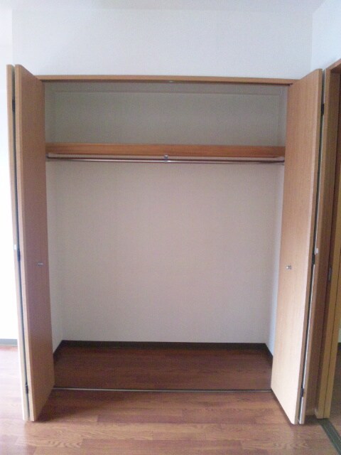 物件内観写真14　(収納)