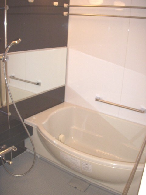 物件内観写真8　(バス／シャワールーム等)