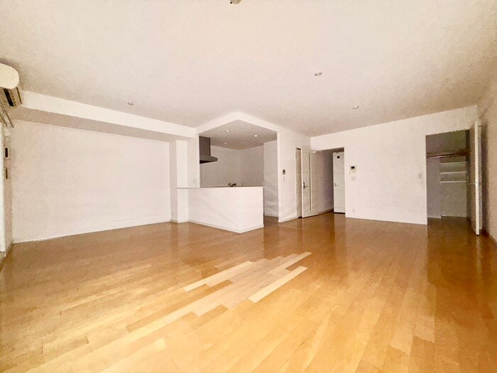 物件内観写真13　(居室)