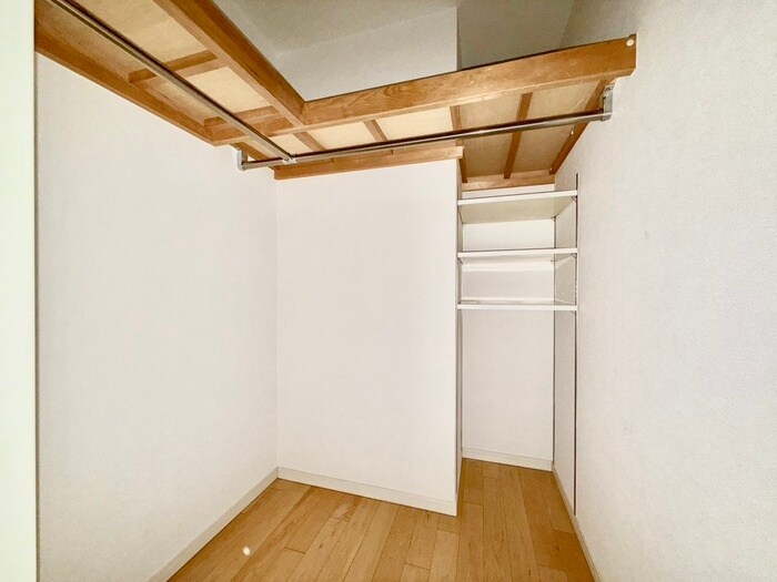 物件内観写真15　(収納)