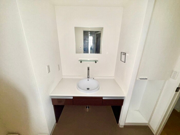物件内観写真18　(洗面)