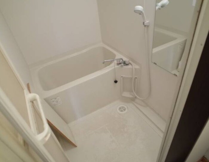 物件内観写真10　(バス／シャワールーム等)