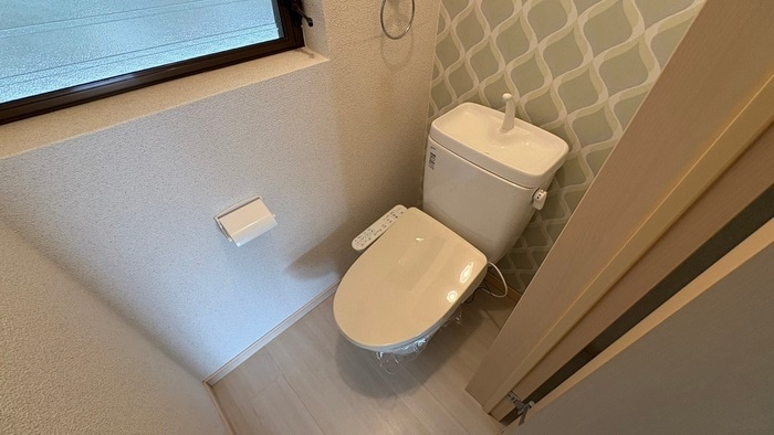 物件内観写真13　(トイレ)